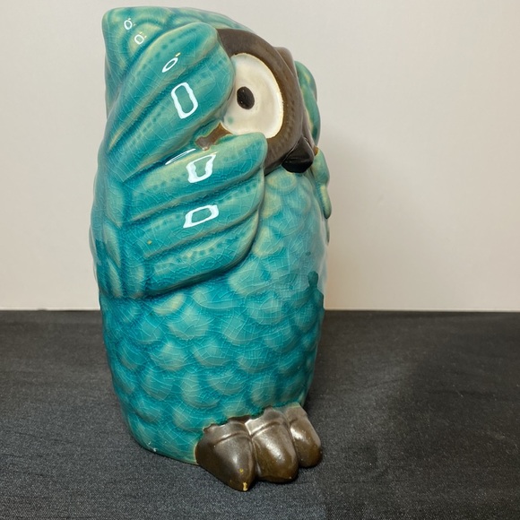See No Evil Ceramic Owl - Picture 4 of 8